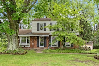 22 Black Oak Dr, Pittsburgh, PA 15235