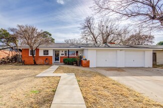5207 16th St, Lubbock, TX 79416