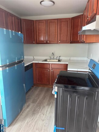 340 Hudson St Unit 41, Hackensack, NJ 07601