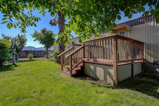 8236 Modoc Rd, Montague, CA 96064