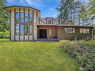 2283 Darvic Place, Oak Harbor, WA 98277