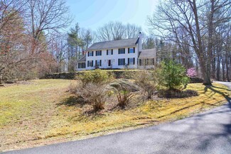 6 Deer Meadow Rd, Durham, NH 03824