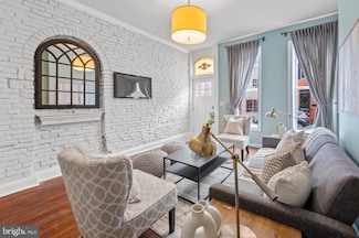1045 Riverside Ave, Baltimore, MD 21230