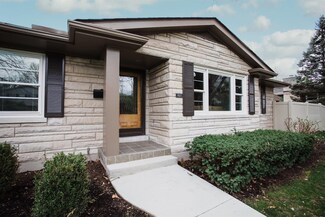3400 Farmington Rd, Lexington, KY 40502