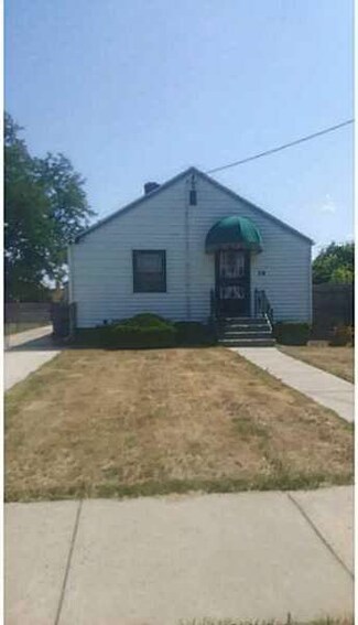 79 Cambridge Ave, Buffalo, NY 14215