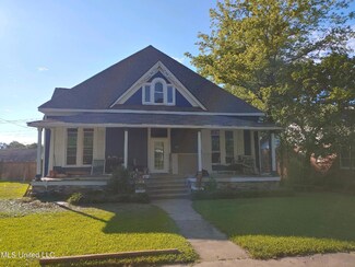 137 Calhoun Ave, Yazoo City, MS 39194