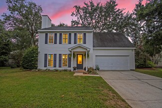 1358 Center Lake Dr, Mount Pleasant, SC 29464
