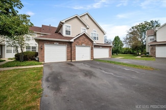 2805 Kentshire Ct, Naperville, IL 60564