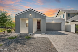 2324 E Marguerite Ave, Phoenix, AZ 85040