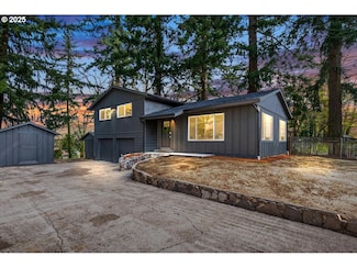 3216 NE 59th St, Vancouver, WA 98663