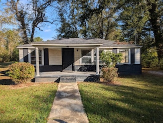 210 Marker Rd, Gadsden, AL 35903