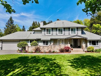 312 Countryside Dr, Santa Rosa, CA 95401