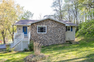 190 Highland Rd, Jonesborough, TN 37659