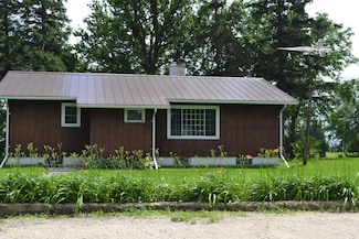 51343 20th Ave, Kenyon, MN 55946