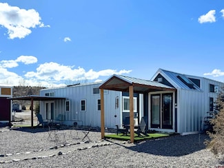 22130 6850 Rd Unit 210-215, Montrose, CO 81403
