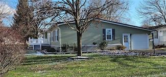 6349 Murphy Dr, Victor, NY 14564