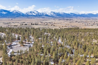 1437 Stock Farm Rd, Hamilton, MT 59840