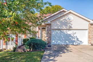 1911 Meriwether Dr, Washington, MO 63090