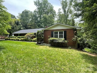 38 Westridge Dr, Asheville, NC 28803