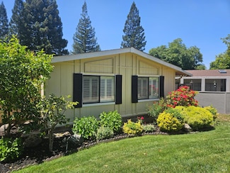 2 San Ardo Ct, St. Helena, CA 94574