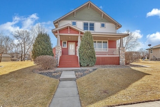904 Celebration Cir, Sartell, MN 56377