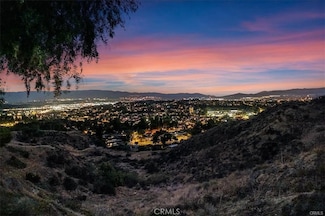 27403 Garza Dr, Santa Clarita, CA 91350