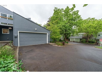 17760 NW Rolling Hill Ln Unit 399, Beaverton, OR 97006