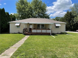 602 S Washington St, New Paris, OH 45347