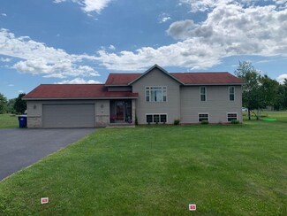2046 Timothy Ln, Kronenwetter, WI 54455