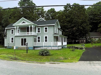 16 Church St, Belmont, NH 03220