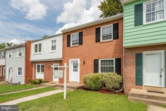 2855 Banks Ct, Dumfries, VA 22026