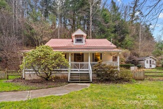 3115 Little Pine Rd, Marshall, NC 28753