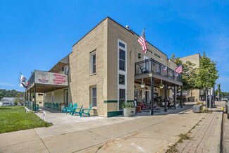 215 S Hancock St Unit 2 F, Pentwater, MI 49449
