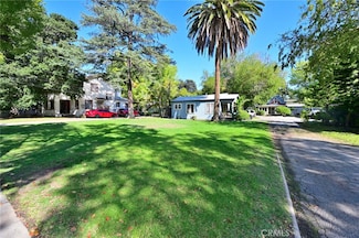 542 N Madison Ave, Pasadena, CA 91101