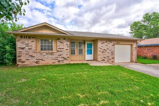 643 W Forster Dr, Mustang, OK 73064