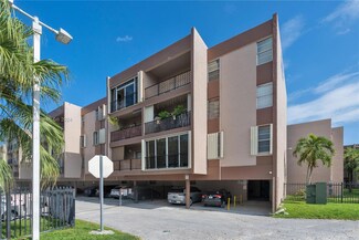 1900 W 68th St Unit B402, Hialeah, FL 33014