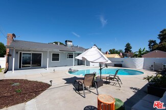 9359 Monogram Ave, North Hills, CA 91343
