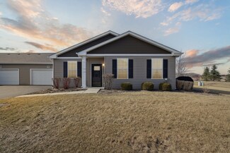 1728 Southern Cir, Pingree Grove, IL 60140