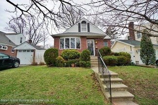107 Hartford Ave, Staten Island, NY 10310