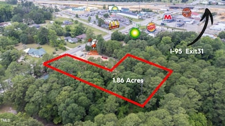 830 W Broad St, Saint Pauls, NC 28384