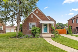 2283 23rd St, Wyandotte, MI 48192