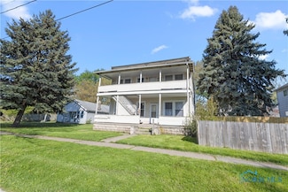 2435 Woodford St, Toledo, OH 43605