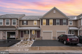 8104 Lenker Dr, Harrisburg, PA 17112