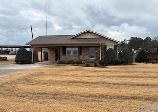 19372 Huntsville Brownsferry Rd, Athens, AL 35611