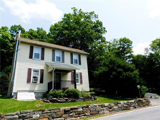 1380 Five Points Richmond Rd, Bangor, PA 18013
