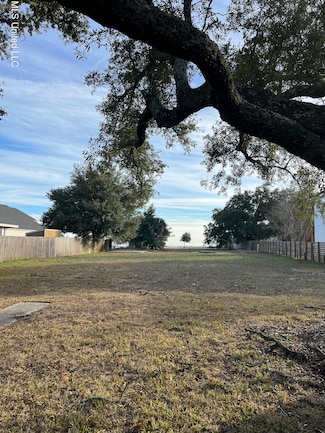 1409 2nd St, Gulfport, MS 39501