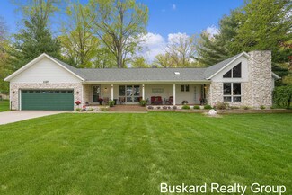 1127 Wolf Lake Dr, Baldwin, MI 49304