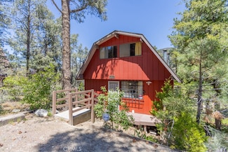2421 Ironwood Dr, Pine Mountain Club, CA 93222