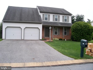 1830 Krystle Dr, Lancaster, PA 17602