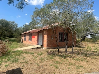 12831 Pearsall Rd, Atascosa, TX 78002